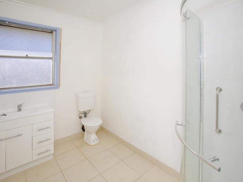 175 St Albans Road, East Geelong VIC 3219