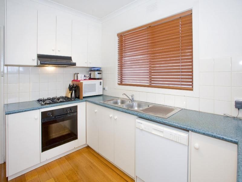 2 James Street, Belmont VIC 3216