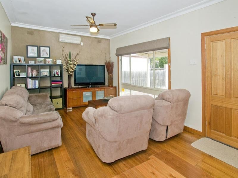 2 Heytesbury Street, Herne Hill VIC 3218