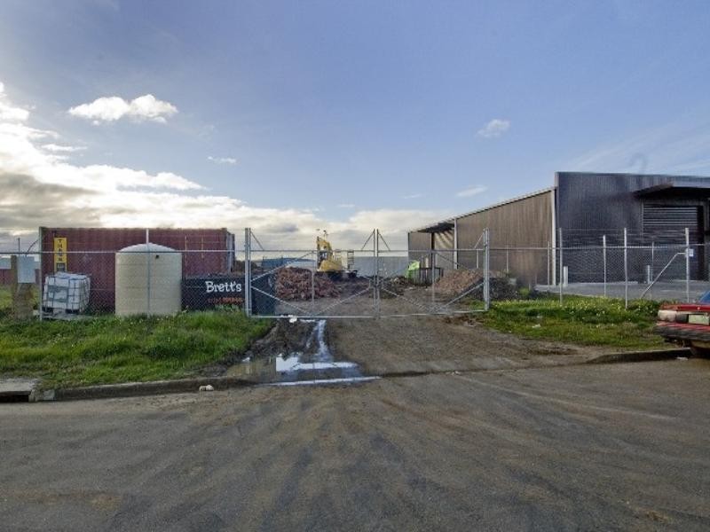 12 Birkett Place, South Geelong VIC 3220