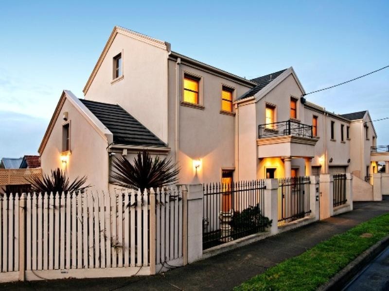 40 William Street, Newtown VIC 3220