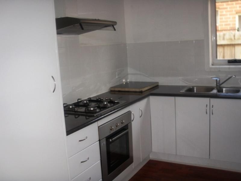 18 Vines Road, Hamlyn Heights VIC 3215