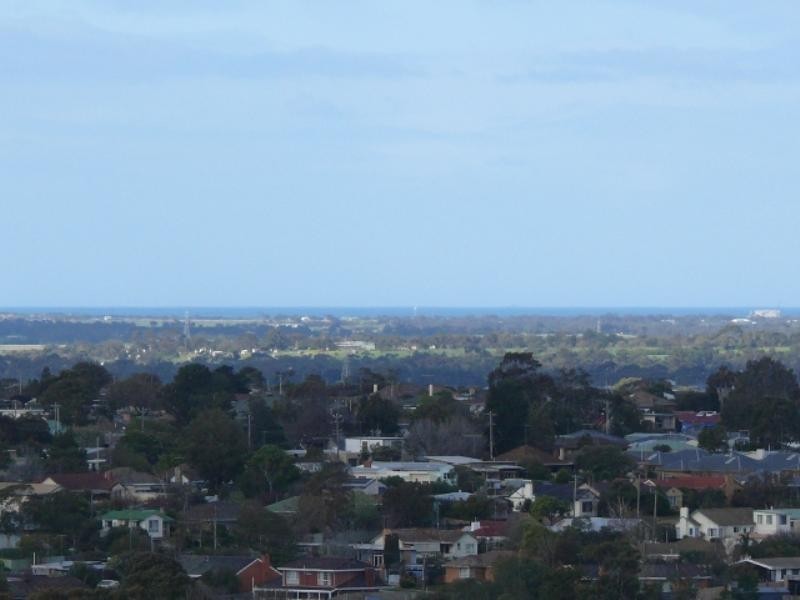 31 Montpellier Drive, Highton VIC 3216