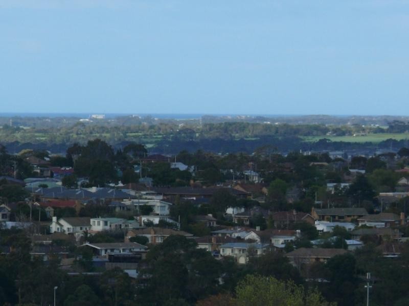 31 Montpellier Drive, Highton VIC 3216