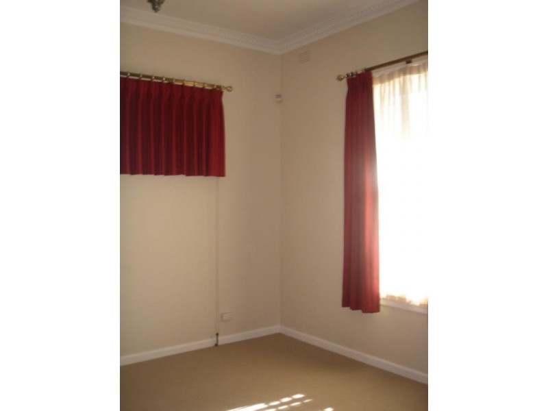 15 Royal Crescent, Hamlyn Heights VIC 3215