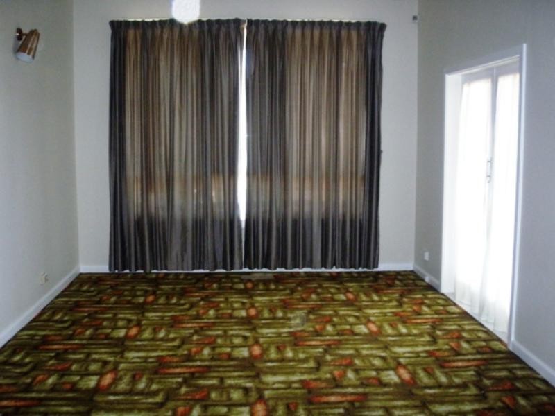 15 Royal Crescent, Hamlyn Heights VIC 3215