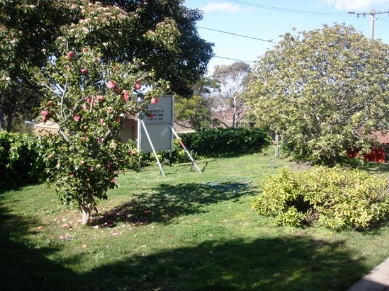 15 Royal Crescent, Hamlyn Heights VIC 3215