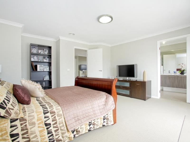 7 Achillea Close, Corio VIC 3214