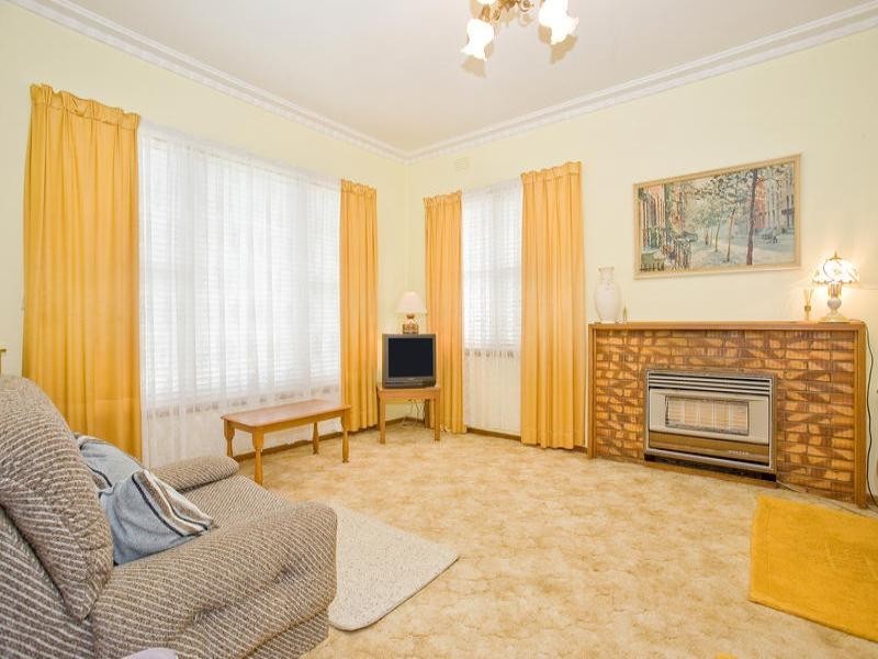 7 Lancaster Avenue, Newcomb VIC 3219