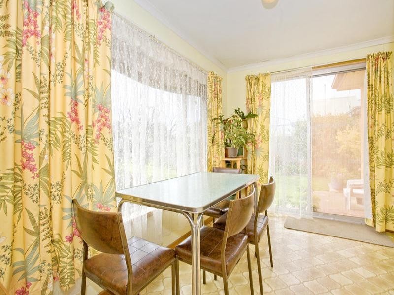 7 Lancaster Avenue, Newcomb VIC 3219