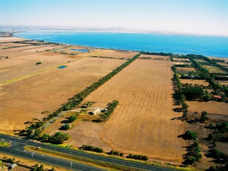 2 – 130 Alexander Avenue, Leopold VIC 3224