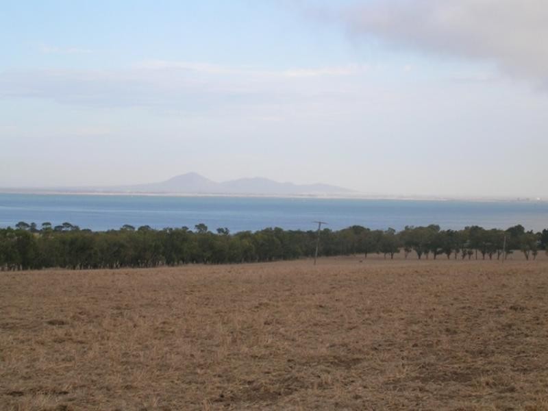 2 – 130 Alexander Avenue, Leopold VIC 3224