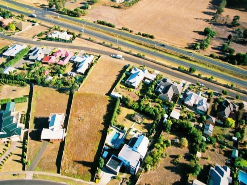 2 – 130 Alexander Avenue, Leopold VIC 3224