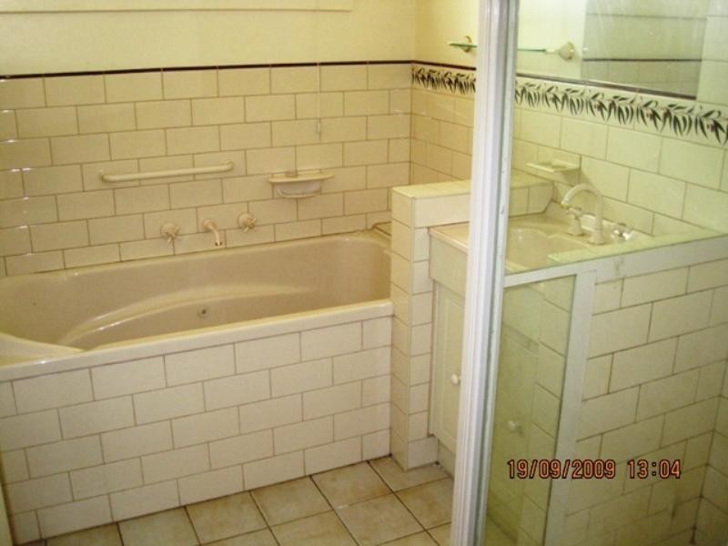 257 Scenic Road, Highton VIC 3216