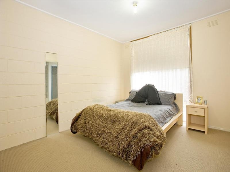 5/3 Rose Court, Newcomb VIC 3219