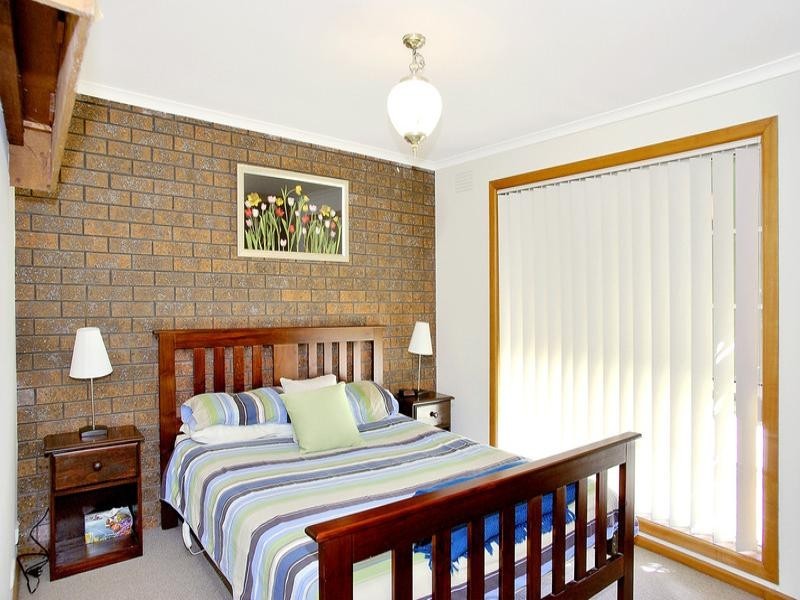 1/44 Crestmoor Drive, Highton VIC 3216