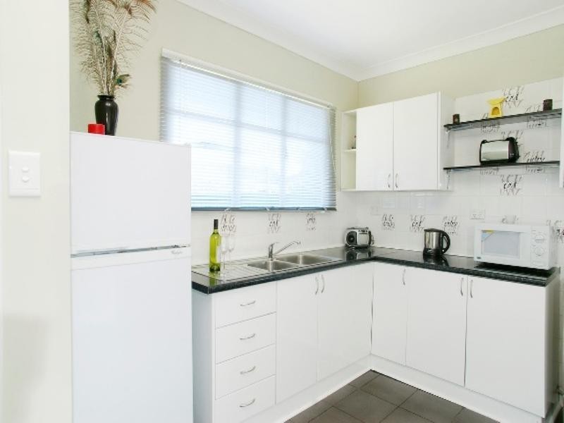 5 Nowra Court, Norlane VIC 3214