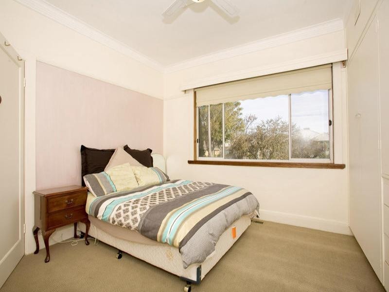 32 Sydenham Avenue, Manifold Heights VIC 3218