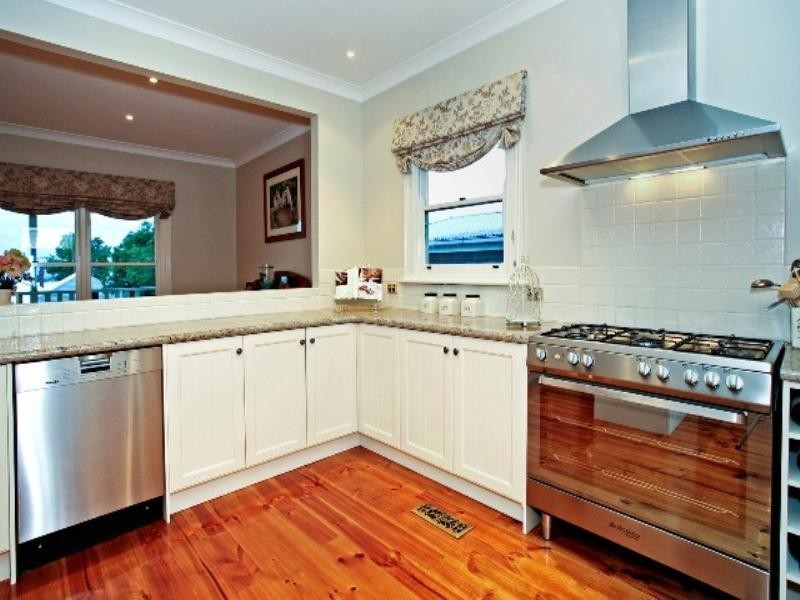 74 Skene Street, Newtown VIC 3220
