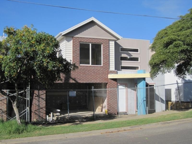 2/4 Marcus Street, Highton VIC 3216