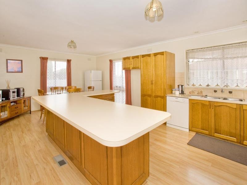 64 Kingsley Drive, Corio VIC 3214