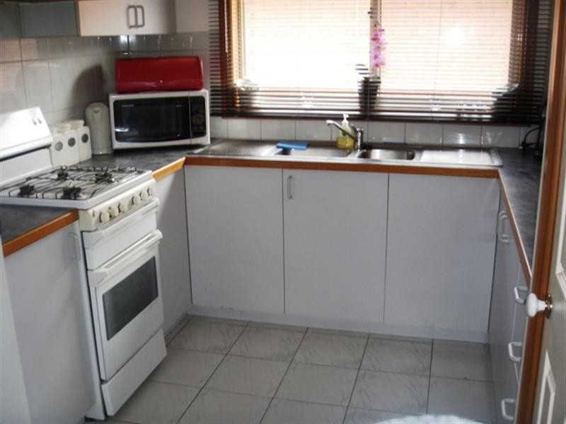 1/122-124 Church Street, Grovedale VIC 3216