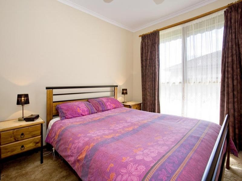 40 St. James Street, St Albans Park VIC 3219