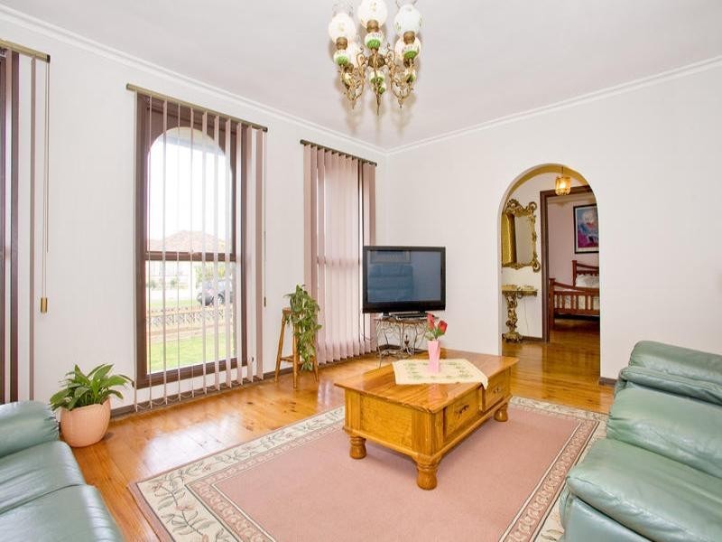 32 Thorburn Street, Bell Park VIC 3215