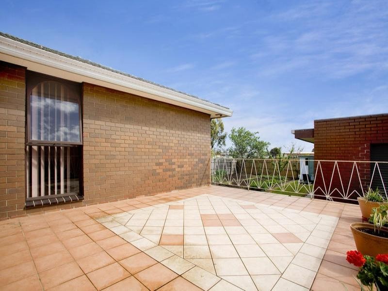 32 Thorburn Street, Bell Park VIC 3215