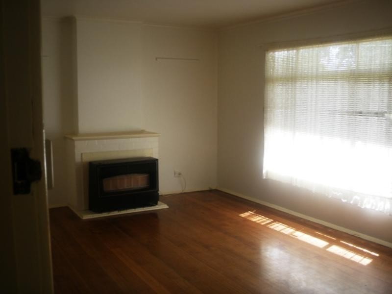 7 Fronsac Avenue, Corio VIC 3214