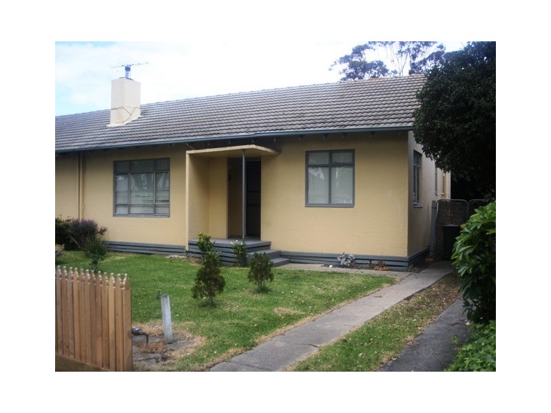 9 Fronsac Avenue, Corio VIC 3214