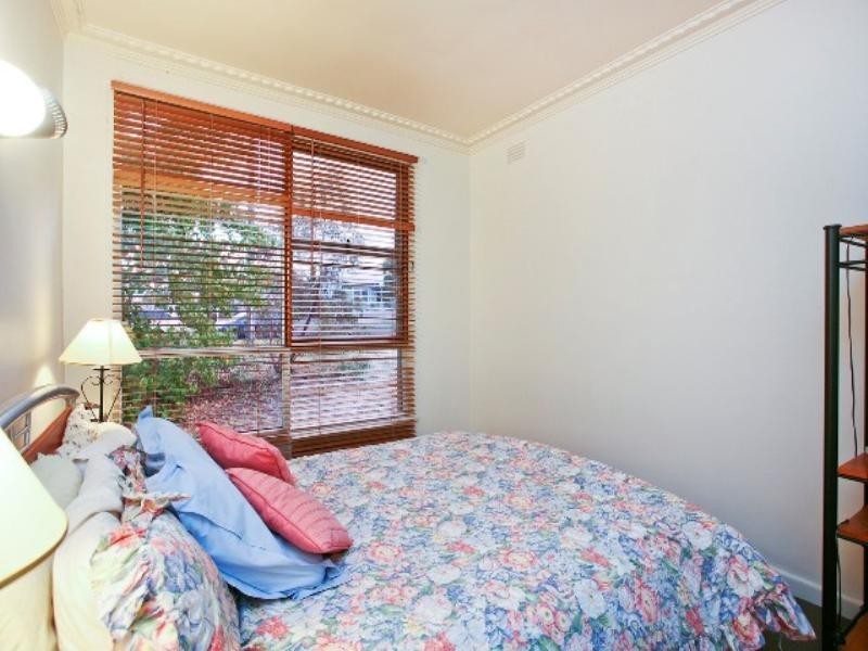 17 Mitchell Street, Belmont VIC 3216
