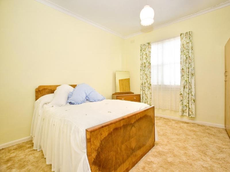 7 Lancaster Avenue, Newcomb VIC 3219