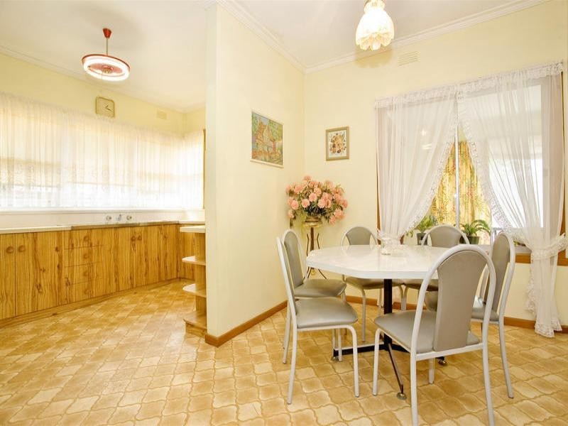 7 Lancaster Avenue, Newcomb VIC 3219