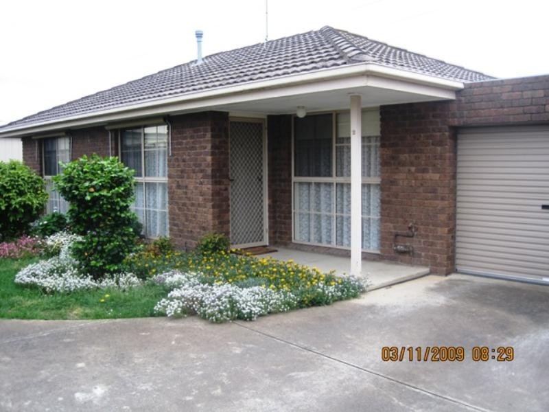 2/42-44 Greenville Drive, Grovedale VIC 3216