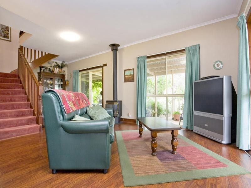 9 Banyan Court, Waurn Ponds VIC 3216