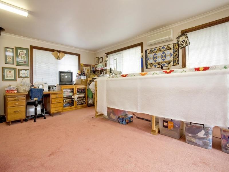 9 Banyan Court, Waurn Ponds VIC 3216