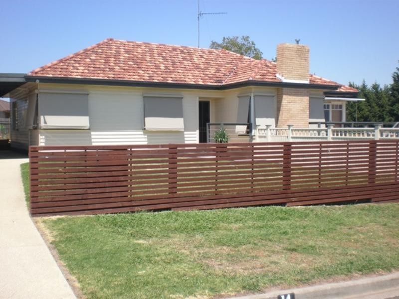 14 Viewbay Drive, Leopold VIC 3224