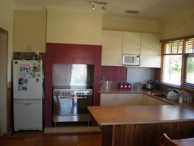 14 Viewbay Drive, Leopold VIC 3224