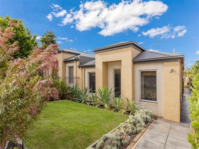 2/391 Myers Street, East Geelong VIC 3219