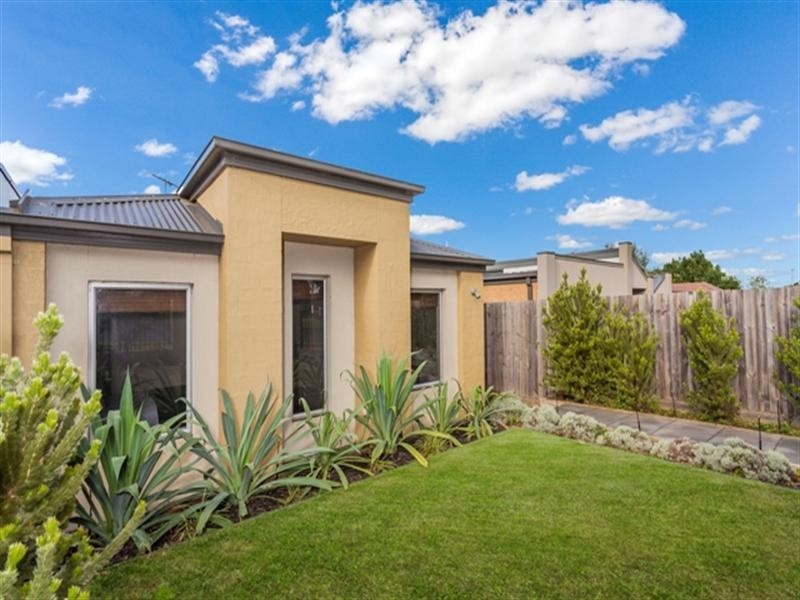 2/391 Myers Street, East Geelong VIC 3219