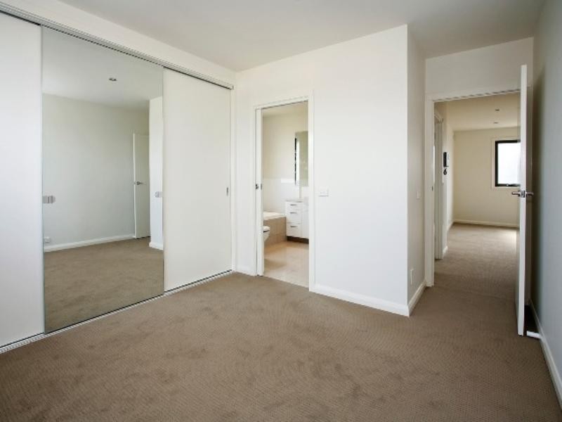 1/44 Mervyn Street, Newtown VIC 3220