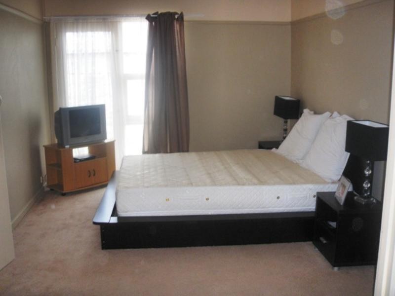 3 Bosanquet Avenue, Newtown VIC 3220