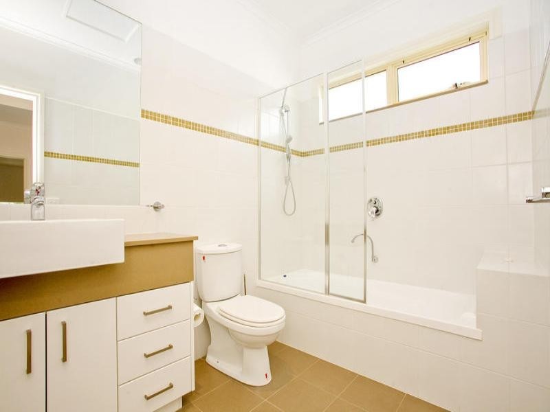 1a/1 Balliang Street, South Geelong VIC 3220