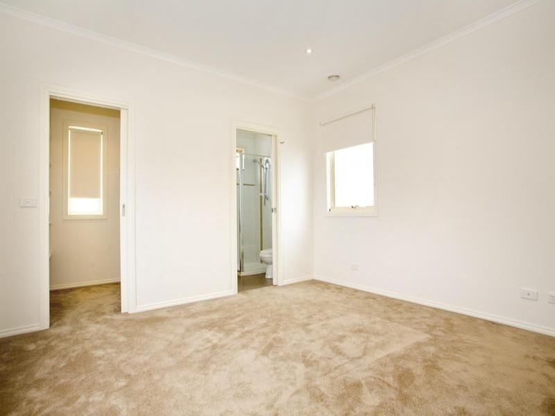 1a/1 Balliang Street, South Geelong VIC 3220