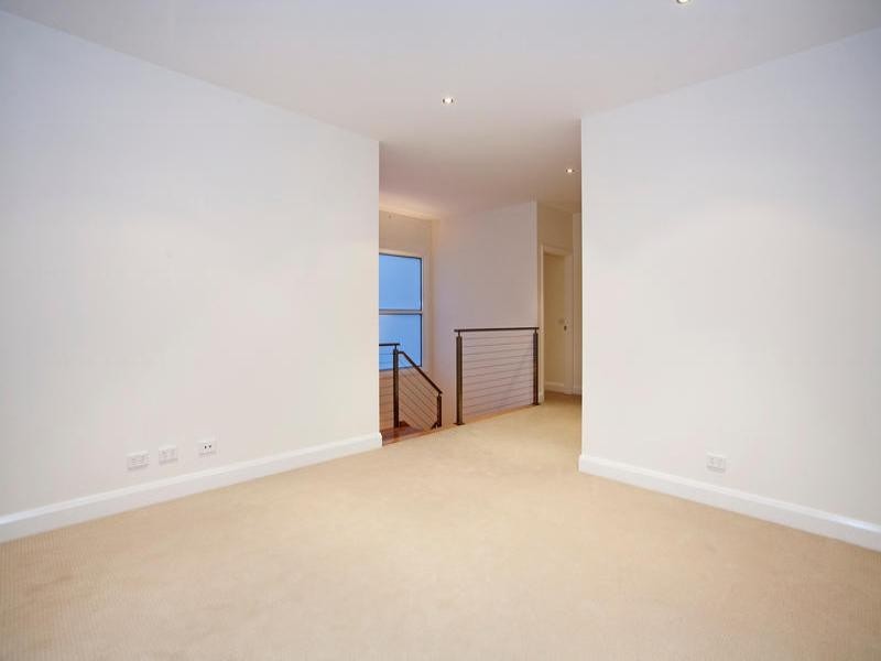 11 Bayswater Road, Newtown VIC 3220