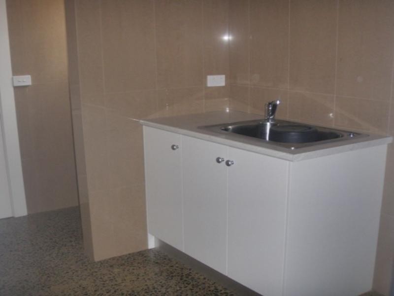 1/39 Albert Street, Geelong West VIC 3218