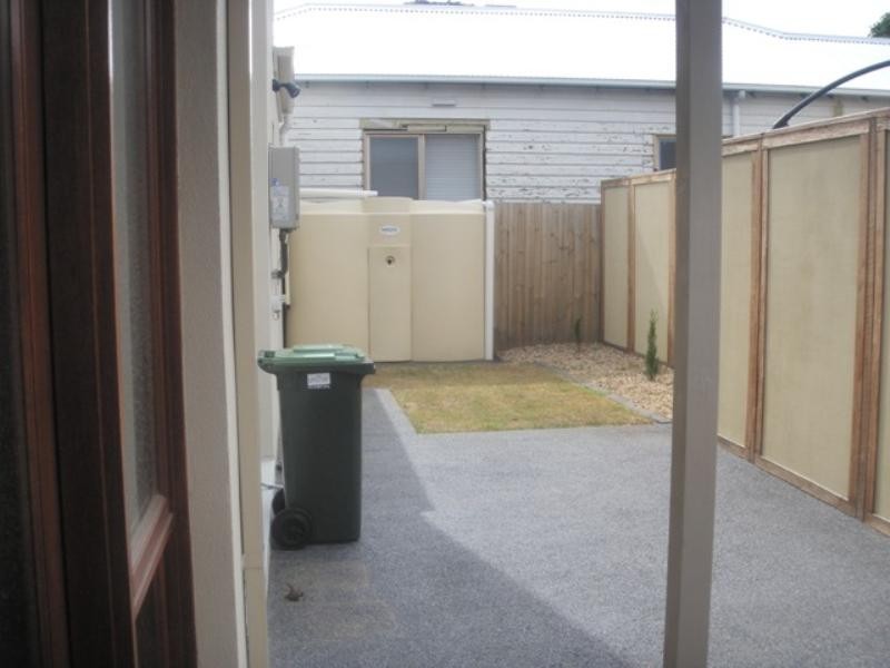 1/39 Albert Street, Geelong West VIC 3218