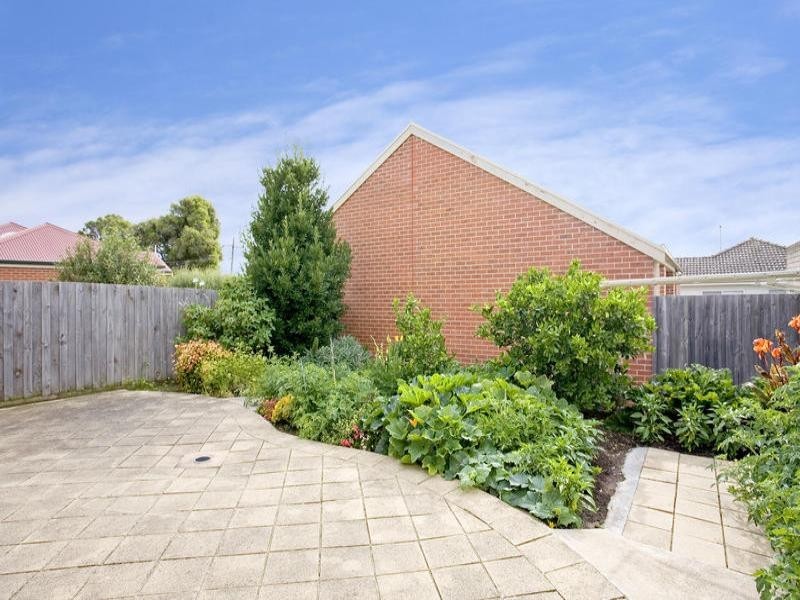 35 Sheridan Street, Hamlyn Heights VIC 3215