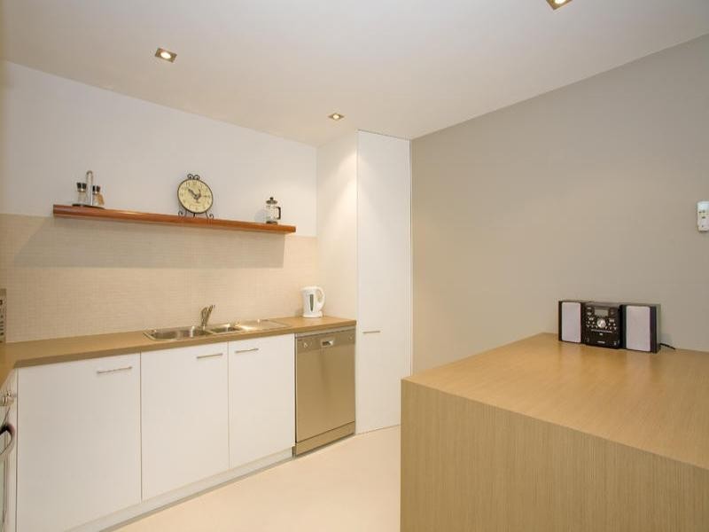 3/30-32 Hesse Street, Queenscliff VIC 3225